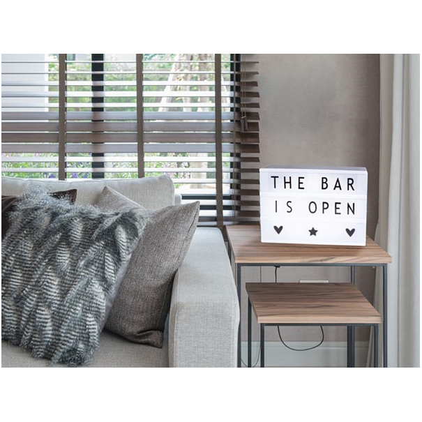 BOÎTE LUMINEUSE AVEC LETTRES - A4 BOÎTE LUMINEUSE AVEC LETTRES - A4