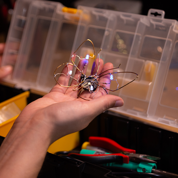 FREEFORM-ELEKTRONICA STARTER KIT